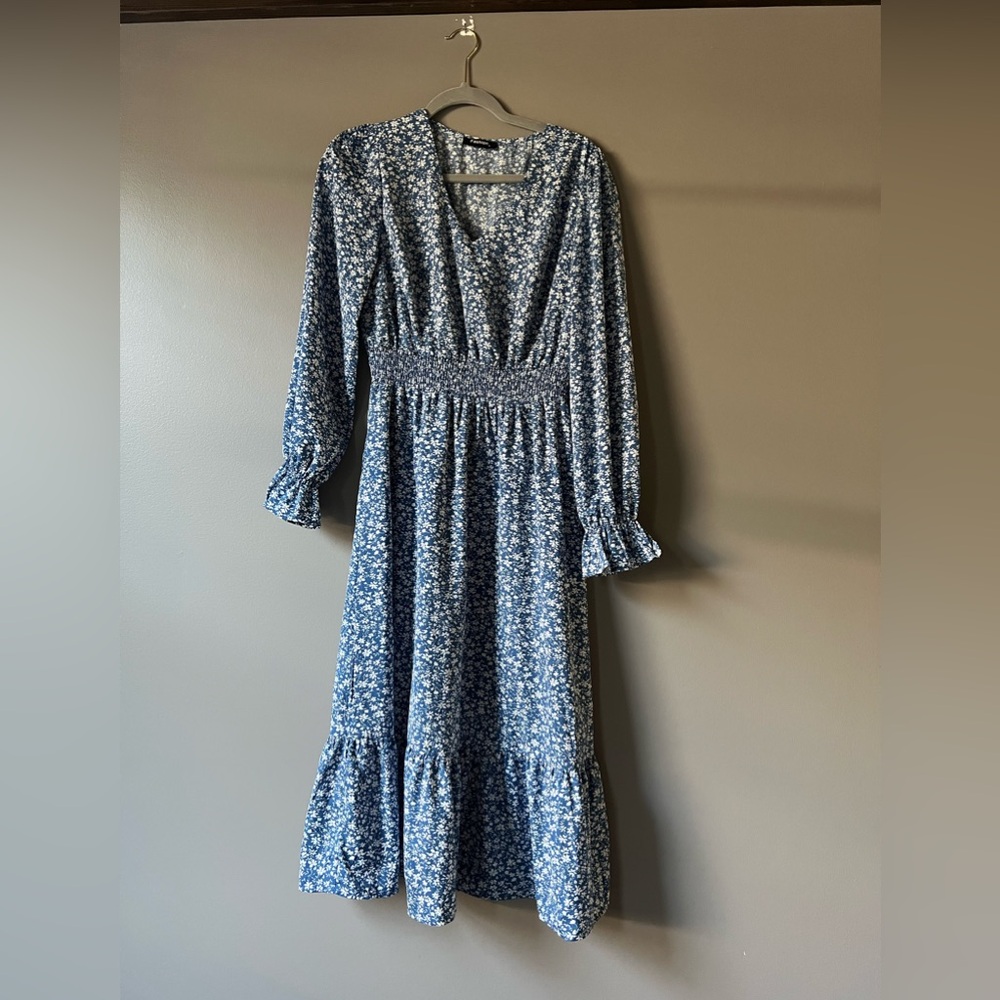 Floral Blue Midi Dress